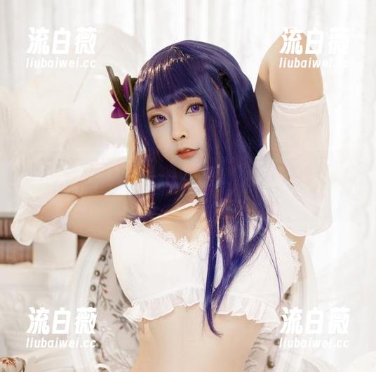 别再盯着屏幕了，快来看Sayo Momo的乳胶兔女郎美图！